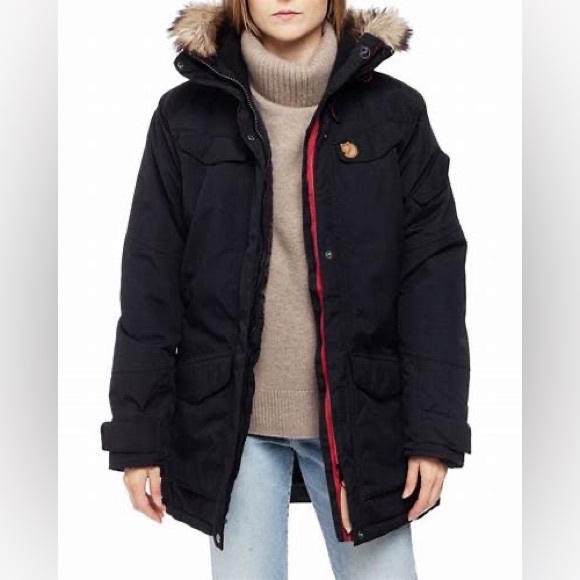 Fjällräven Nuuk Women’s Parka - Picture 2 of 8